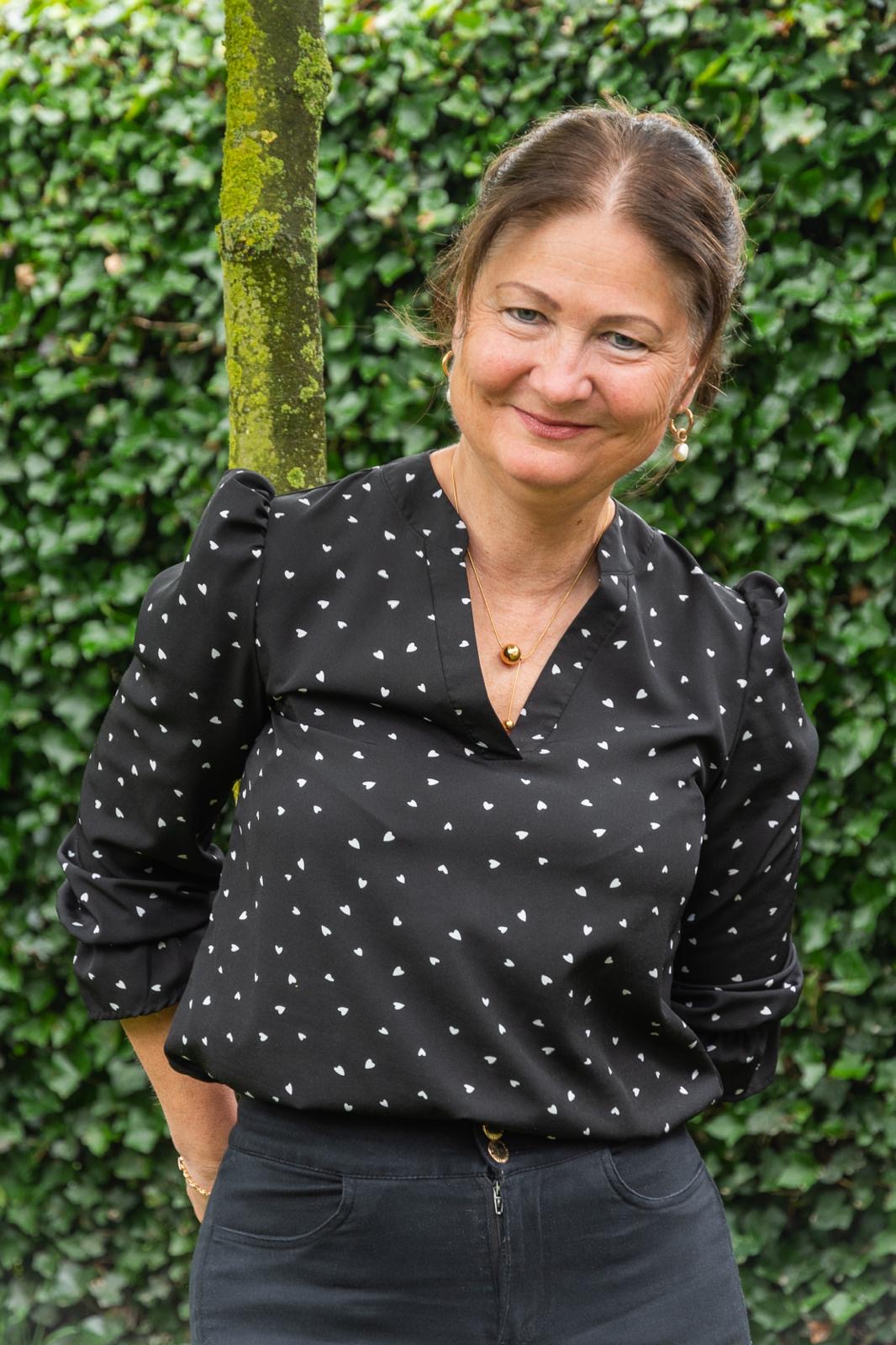 over mij